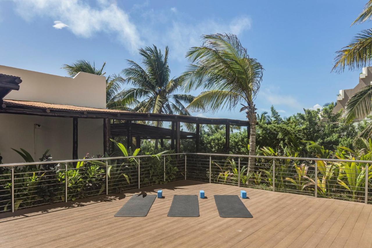Fiesta Americana Condesa Cancún Exteriér fotografie The Yoga Deck