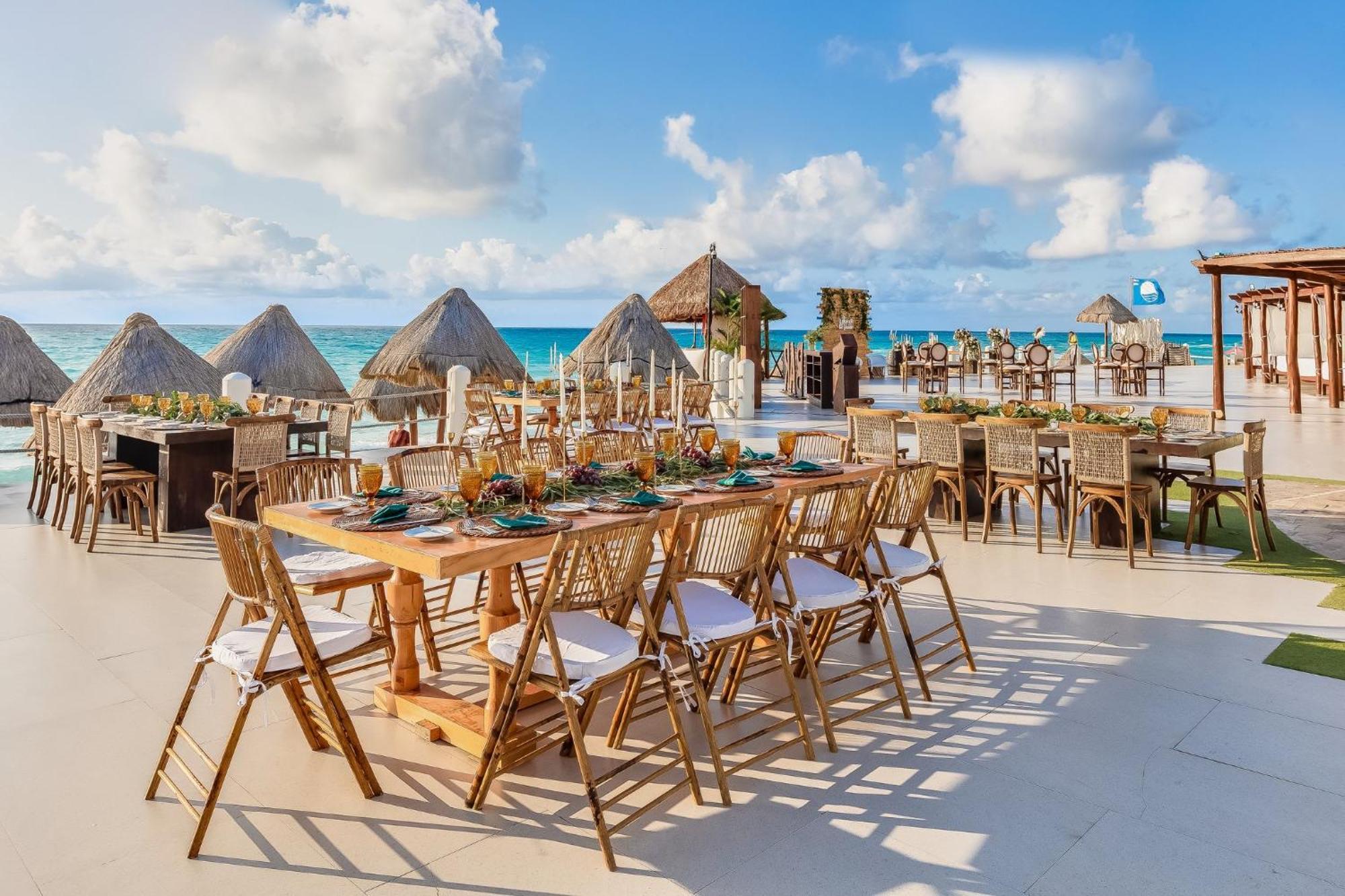 Fiesta Americana Condesa Cancún Exteriér fotografie Wedding at the Grand at Moon Palace