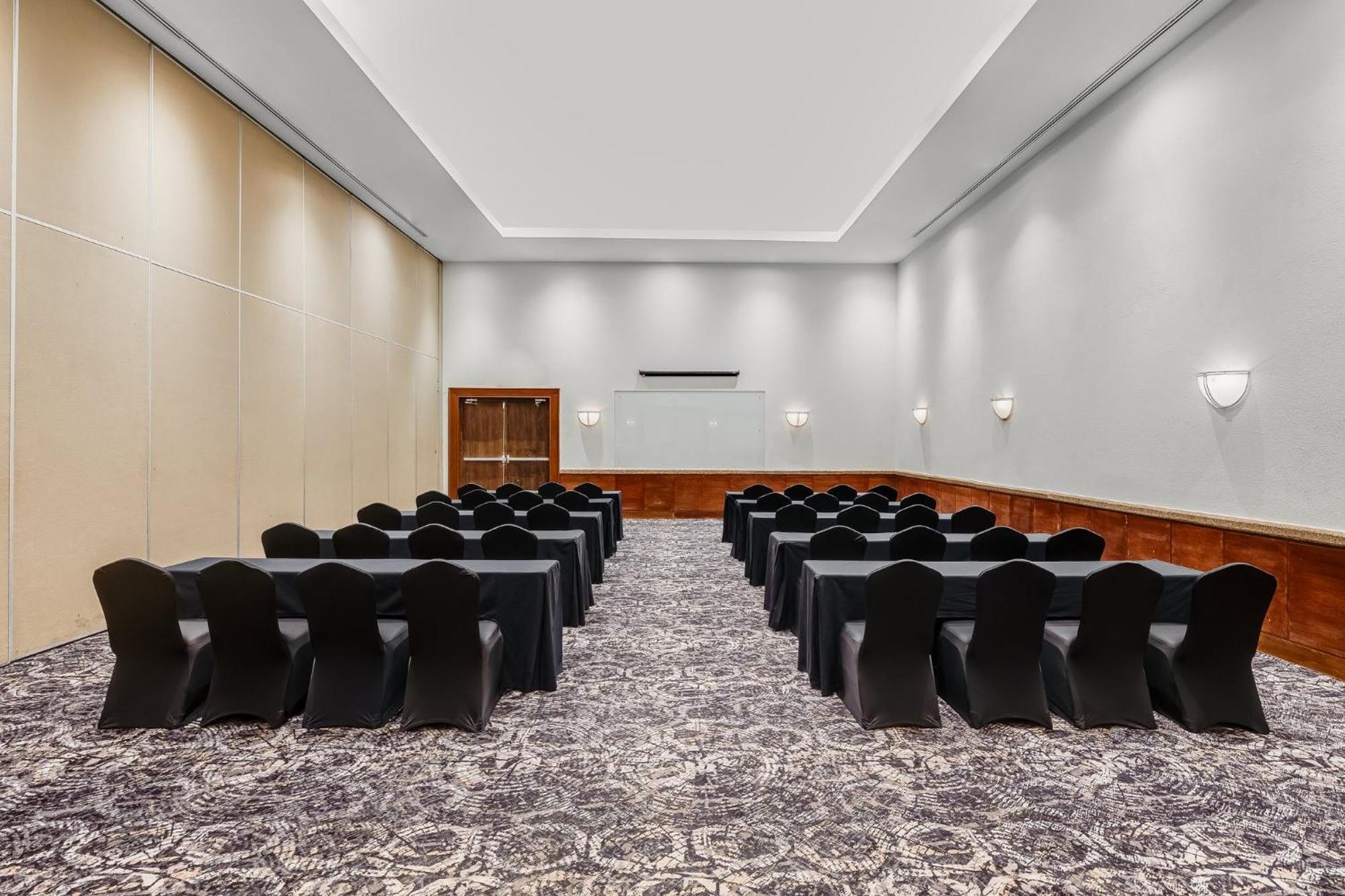 Fiesta Americana Condesa Cancún Exteriér fotografie Meeting room