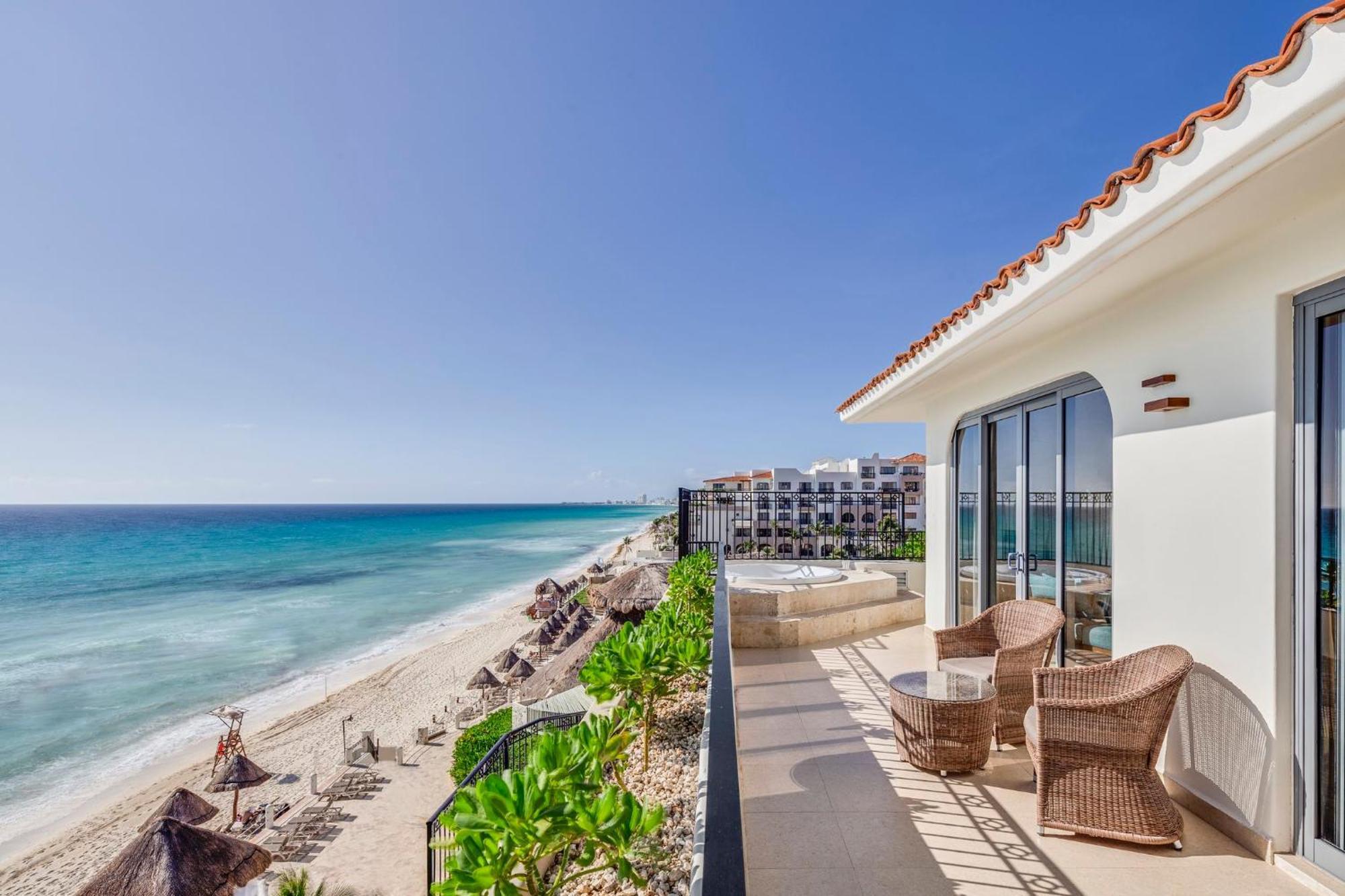 Fiesta Americana Condesa Cancún Exteriér fotografie Beachfront at the Grand at Moon Palace